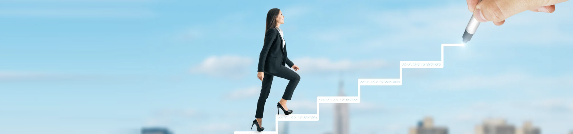 Майчинството: Път към нови висини в професионалното развитие